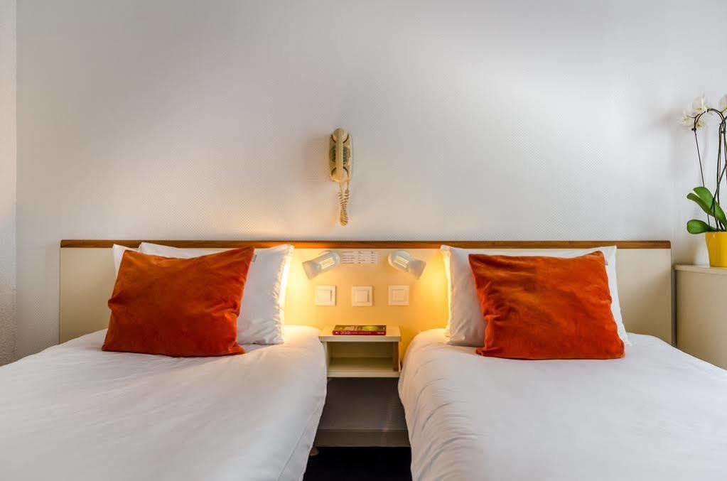 Hotel Aneto Lourdes Eksteriør billede