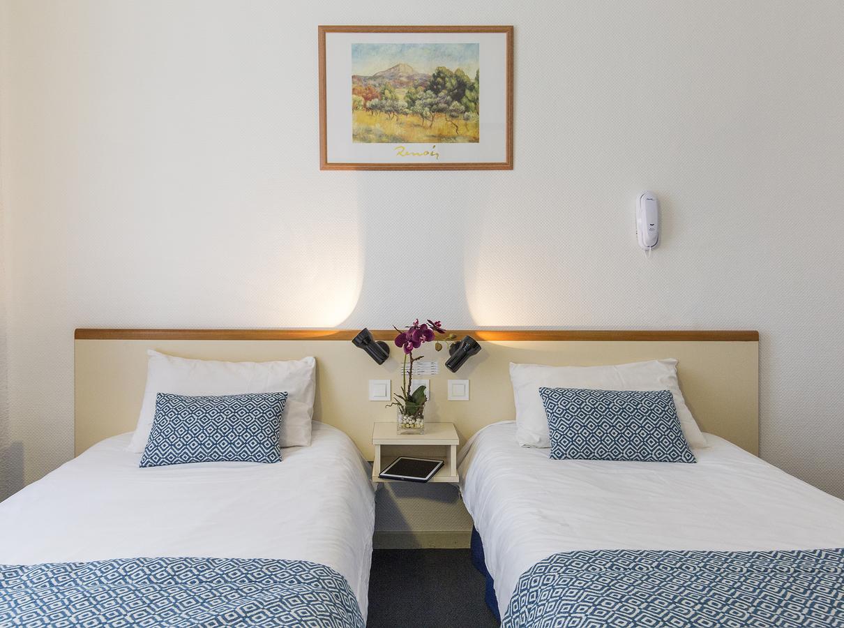 Hotel Aneto Lourdes Eksteriør billede