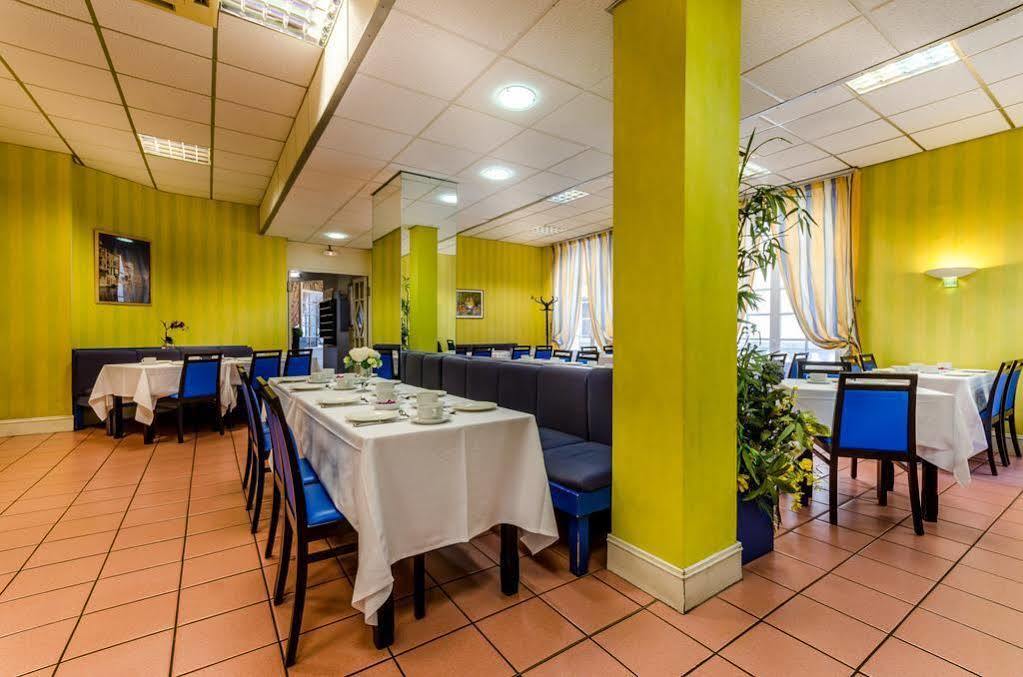 Hotel Aneto Lourdes Eksteriør billede