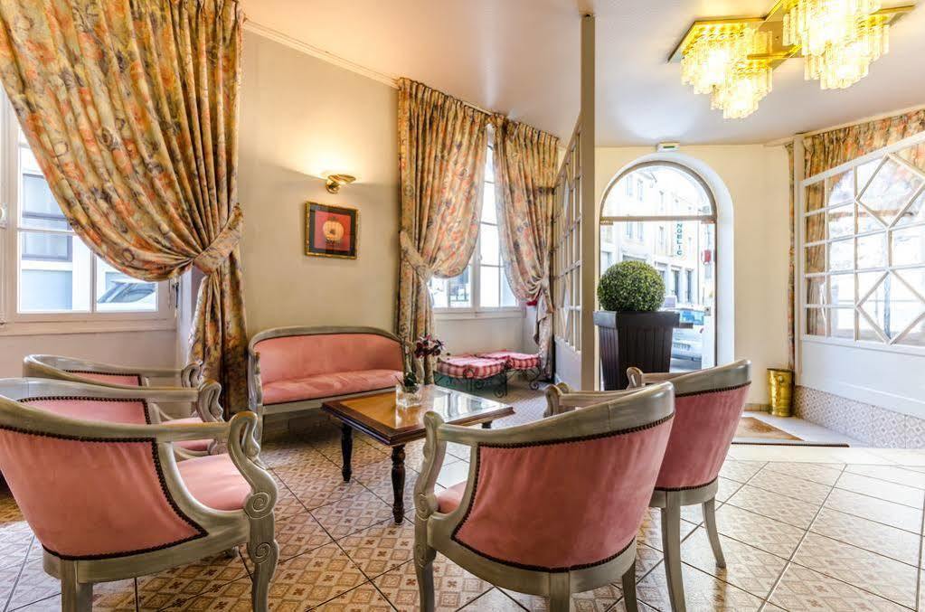 Hotel Aneto Lourdes Eksteriør billede