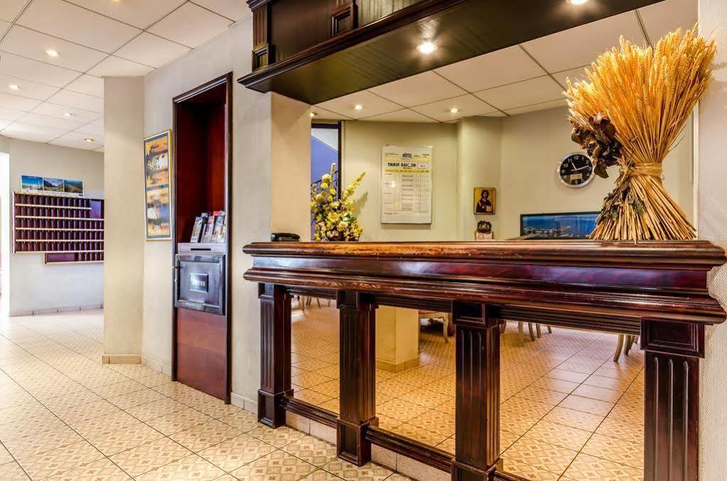 Hotel Aneto Lourdes Eksteriør billede